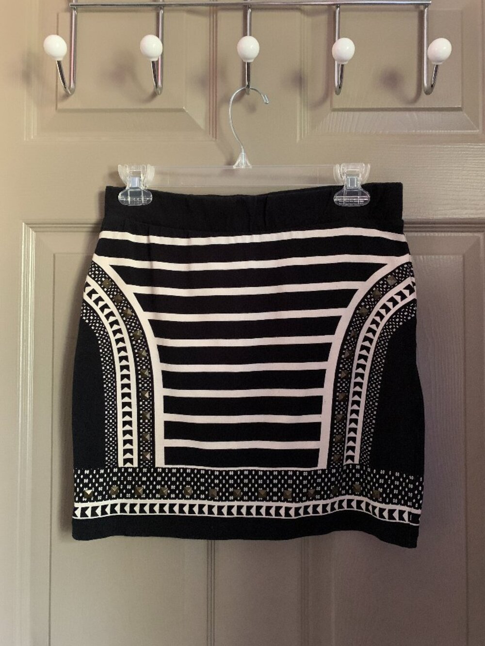 Dynamite Black White Stripe Aztec Bodycon Mini Skirt Size M Gold Stud Going Out